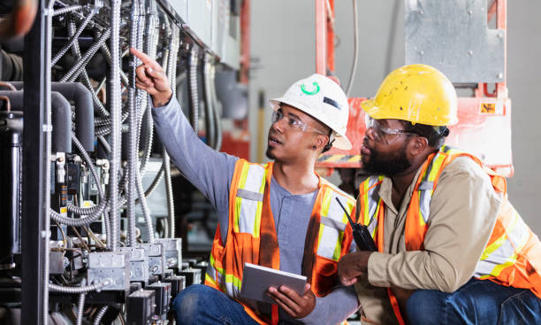 Best Emergency Electrical Repair  in Bloomingdale, FL